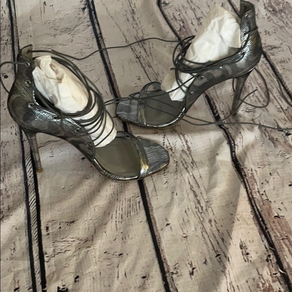 Monika Chiang silver heels - Picture 3 of 4